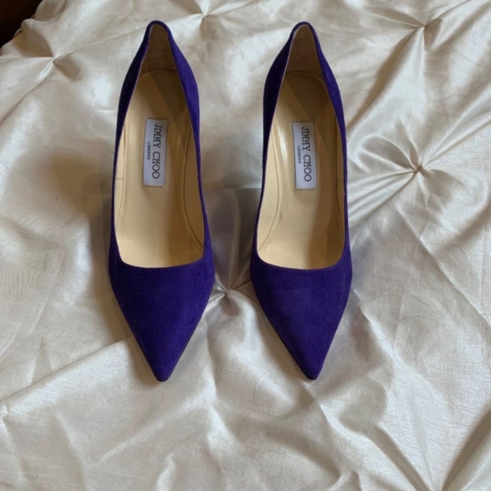 NWOB Jimmy Choo Purple Suede Leather Pumps sz 39